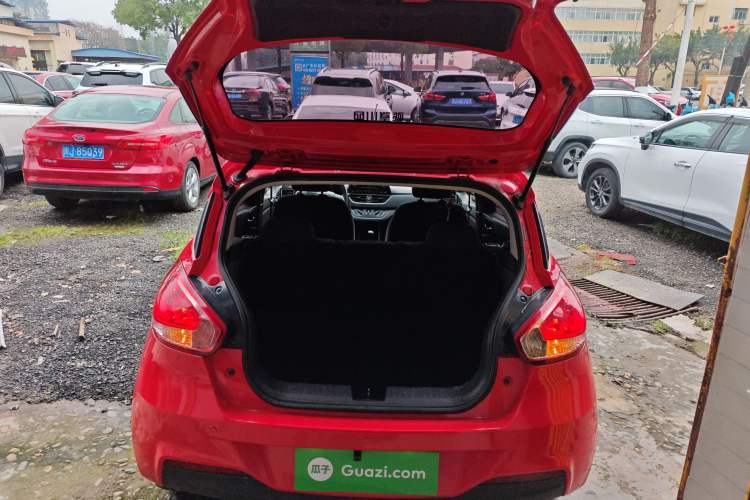 Used Baojun 310 2016 1.2L manual Comfort trim level