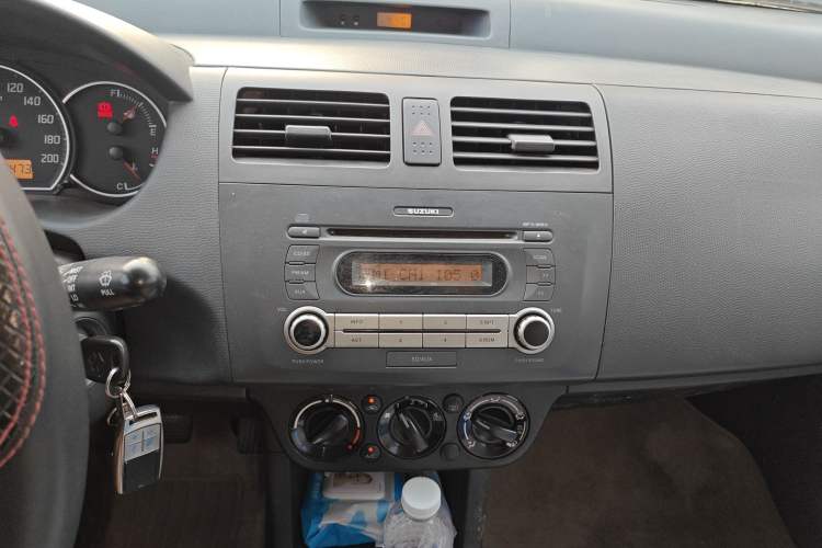 Used Suzuki Swift 2013 1.3L Manual Value Edition