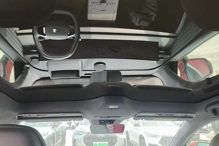 Used Geely Galaxy E8 2024 665 km Range Rear-Drive Starship Long-Range Version Headliner