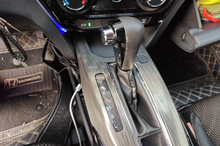 Used Honda XR-V 2017 1.5L LXi CVT Classic Edition Gear Lever