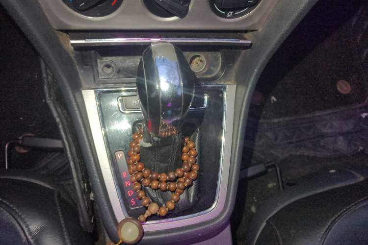 Used Volkswagen Lavida 2013 Restyled Classic 1.6L Automatic Comfort Edition