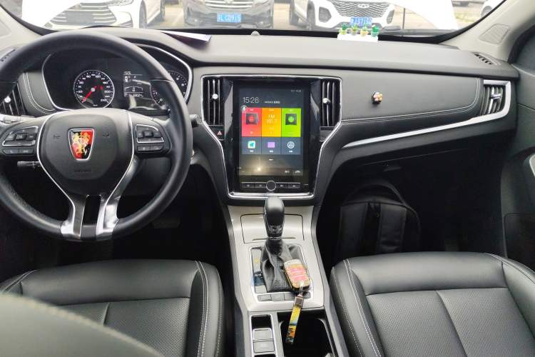 Used Roewe RX5 2020 20T Automatic 4G Connected Million Edition Audio And AC Panel