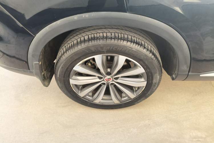 Used Roewe RX5 MAX 2019 300TGI Automatic 4G Connect Luxury Edition
