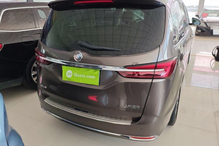 Used Buick GL8 2023 Facelifted Land Cruiser Executive Luxury Version