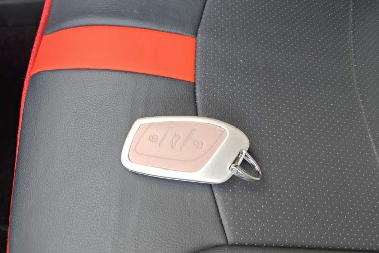 Used Roewe RX3 2021 PRO 1.6L CVT Elite Model