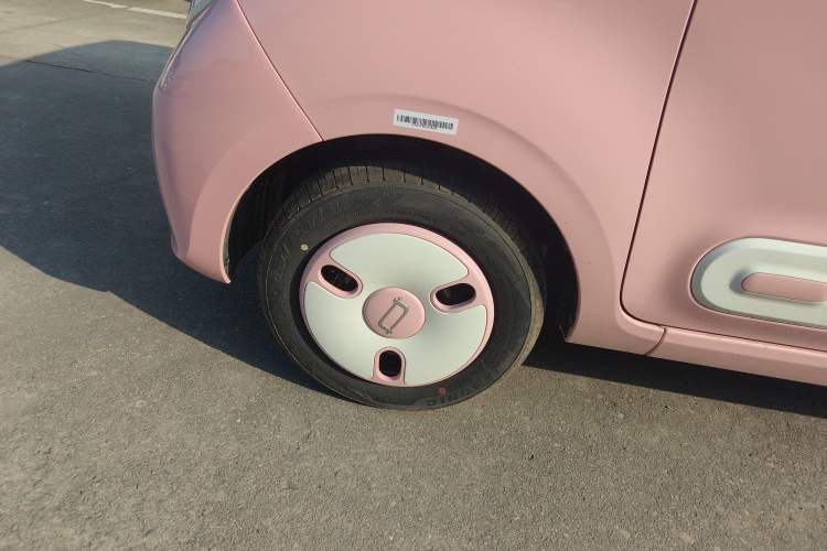 Used Bestune Pony 2025 222km Range Elegant Horse