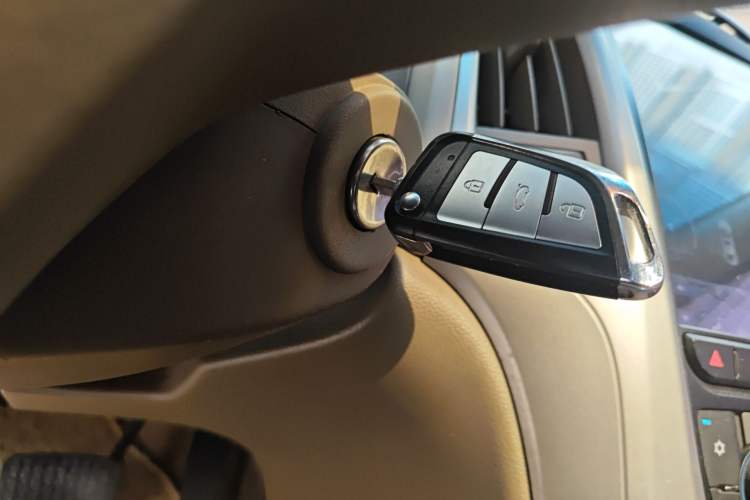 Used Buick GT 2012 GT 1.6L Automatic Comfort Edition Vehicle Key