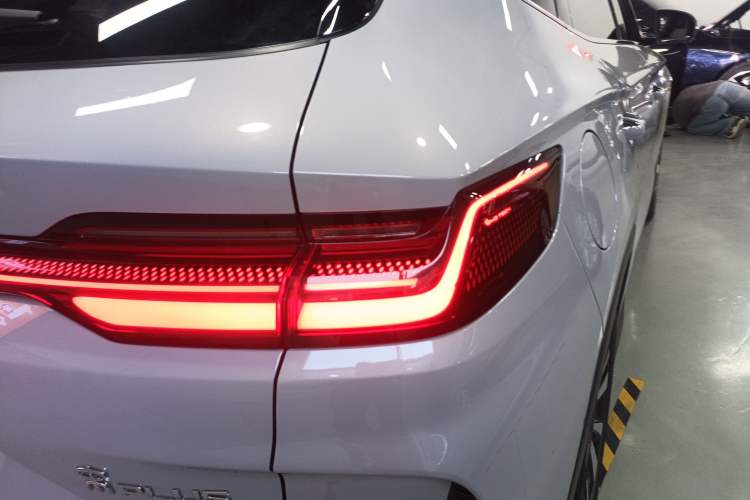 Used BYD Song PLUS New Energy 2024 HONOR Edition DM-i 150km Flagship PLUS
