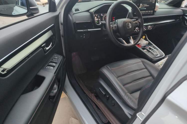 Used Honda CR-V 2024 2.0L eHEV Two-Wheel Drive Smart Edition