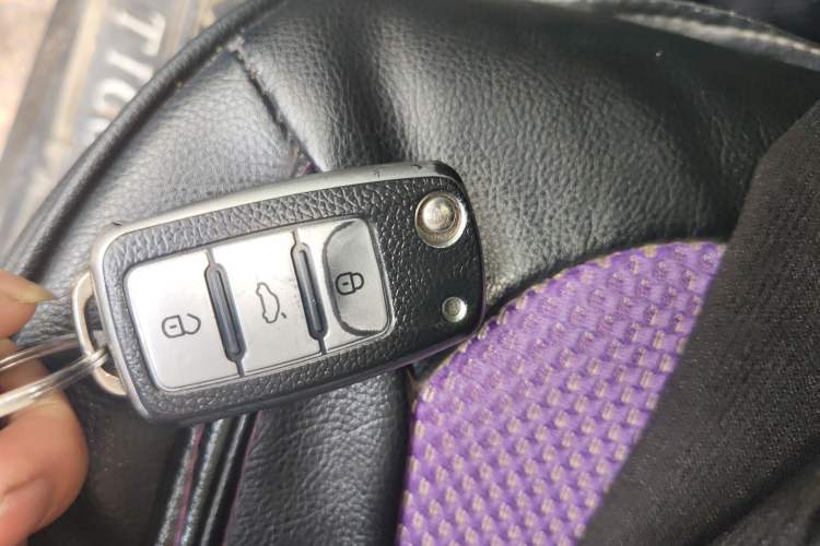 Used Volkswagen Tiguan 2015 1.8TSI Automatic Two-Wheel Drive Trend Edition Vehicle Key