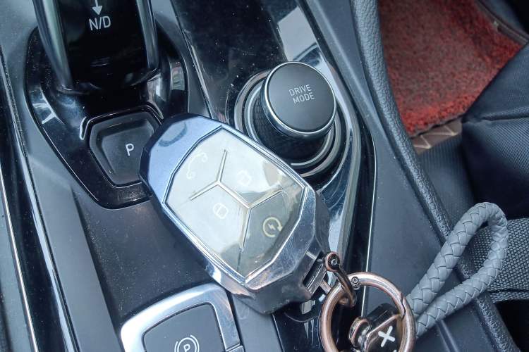 Used Lynk & Co 03 2019 2.0TD Automatic Jing Pro Edition Vehicle Key