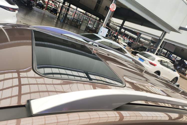 Used Kia Sportage R 2016 2.0L Automatic Two-Wheel Drive GLS Trim Roof