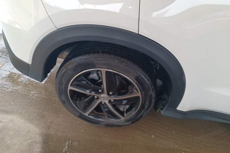 Used Honda Vezel 2020 1.5L CVT Pioneer Edition
