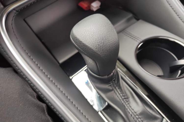 Used Toyota Avalon 2024 2.0L Ambition Edition Gear Lever