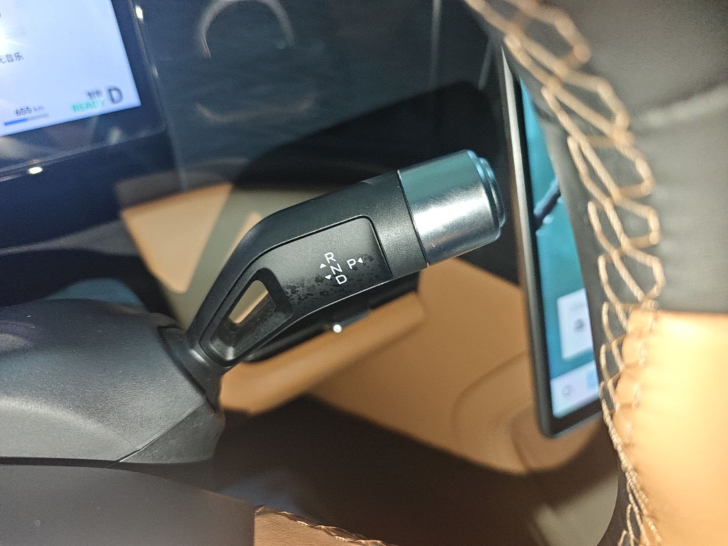Geely Galaxy L7 2025 EM-i 115km Exploration Edition — снимка 16