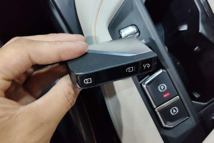 Used Lynk & Co 06 EM-P 2020 PHEV Plus
