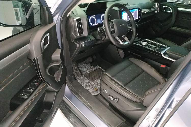 Used Haval DARGO 2022 2.0T DCT 4x4 Chinese Rural Dog Edition
