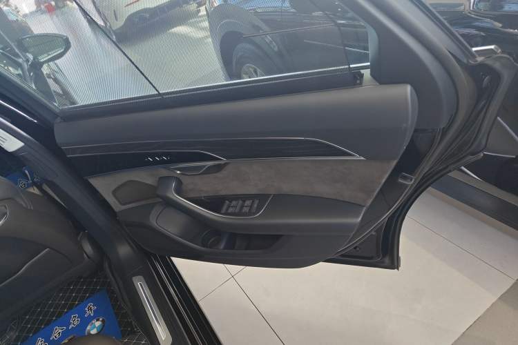 Used Audi A8 2022 A8L 50 TFSI quattro Comfort Edition Collector's Model
