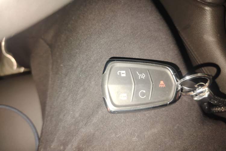 Used Cadillac XT5 2018 25T Luxury Model
