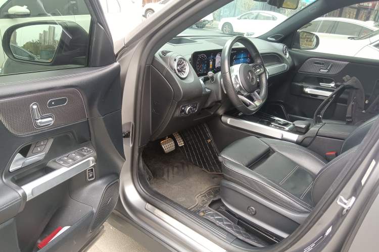 Used Mercedes-Benz EQB 2022 EQB 350 4MATIC First Edition Special Version
