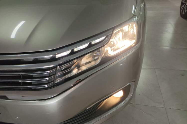 Used Citroen C6 2017 Revised Version 380THP Luxury Edition Left Front Headlight