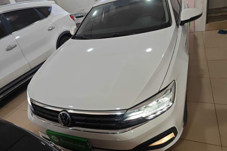 Used Volkswagen Lamando 2019 230TSI DSG Fashion Edition China VI
