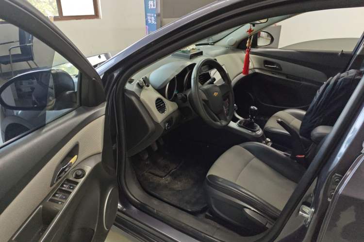 Used Chevrolet Cruze 2013 1.6L SE MT