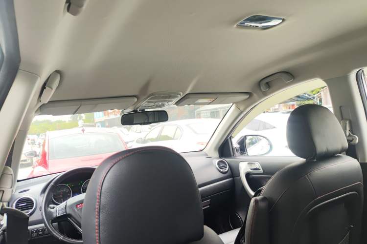 Used Haval H6 2013 Upgraded Model 1.5T Manual Two-Wheel Drive Elite Version