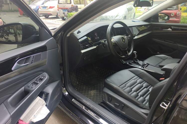 Used Volkswagen Passat 2021 330TSI Elite Edition Driver Seat