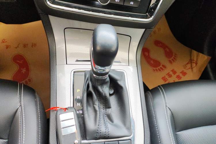 Used Roewe RX5 2020 20T Automatic 4G Connect Superior Flagship Edition
