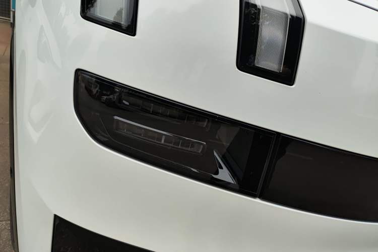 Used Lynk & Co 900 2025 2.0T Ultra