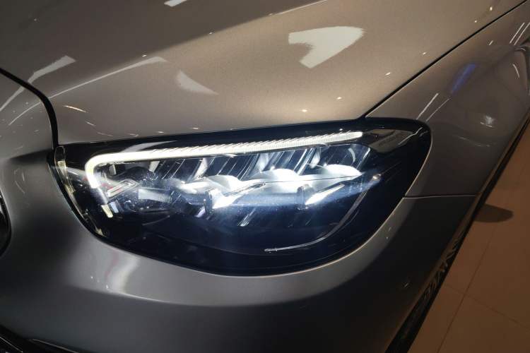 Used Mercedes-Benz E-Class 2022 Updated E 300 L Luxury Edition
