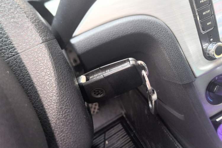 Used Volkswagen Lavida 2013 Restyled Classic 1.6L Automatic Comfort Edition Vehicle Key