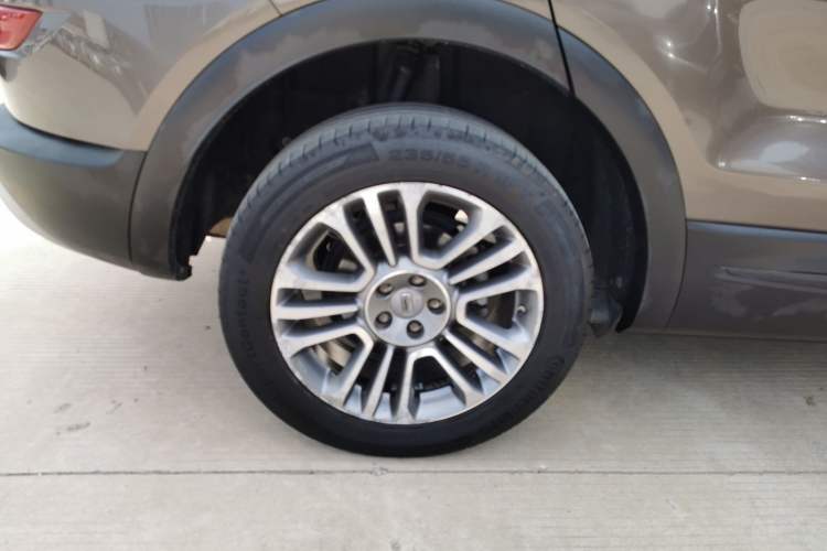 Used Qoros 5 2018 1.6T Automatic Prestige Model
