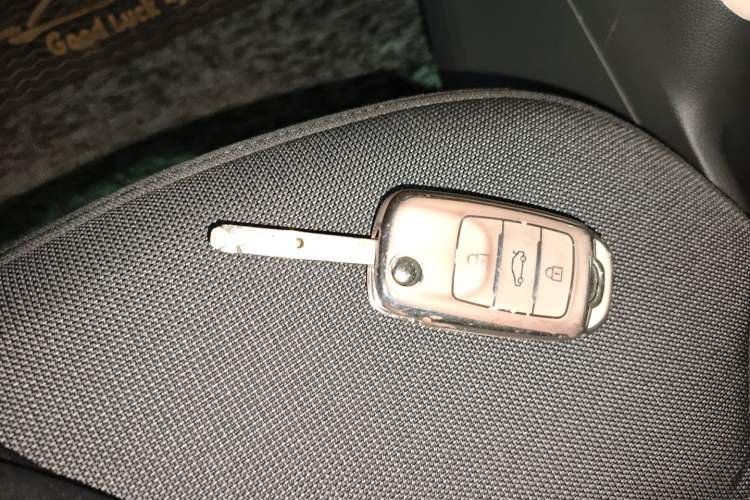 Used CHANGAN NEVO Lumin 2022 155 km – Refreshingly Sweet Edition Vehicle Key