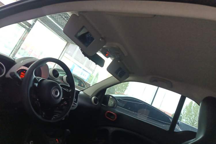 Used smart fortwo 2018 1.0L 52kW Hardtop Dynamic Version China V Headliner