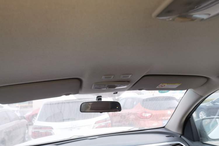 Used Isuzu JLM 2020 2.5T Two-Wheel Drive Diesel Leading-Edge JE4D25Q6A with National VI Emission Standards Standard Wheelbase – Ruimai S
