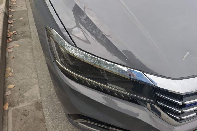 Used Volkswagen Passat New Energy 2019 430 PHEV Hybrid Luxury Edition Right Front Headlight