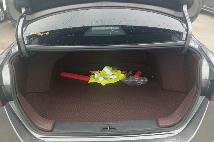 Used Nissan Sylphy 2021 1.6L XL CVT Enjoyment Edition Trunk