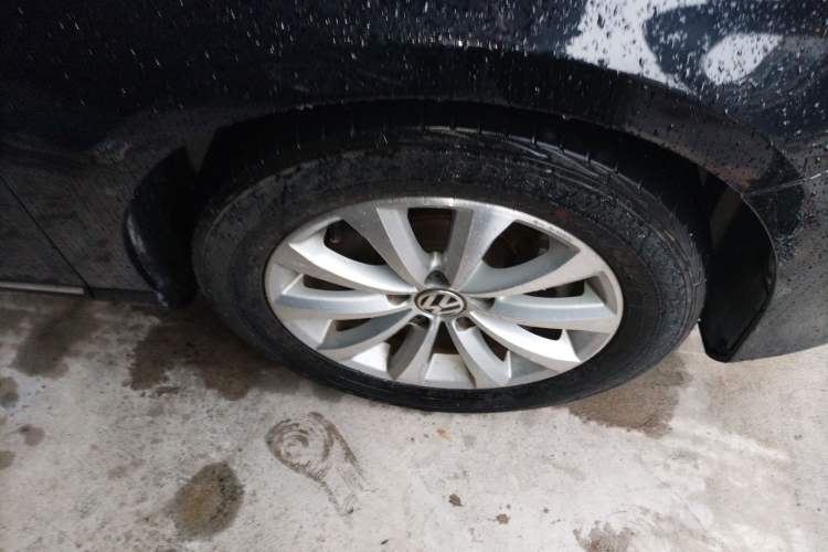 Used Volkswagen Magotan 2013 2.0 TSI Luxury Model