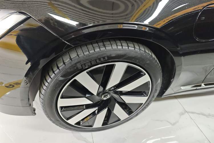 Used Volvo S90 New Energy 2024 Plug-in Hybrid Four-Wheel Drive Long-Range Luxury Smart Edition