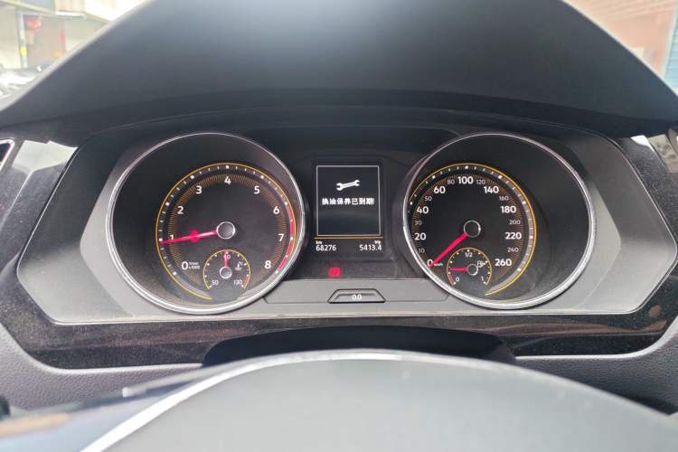 Used Volkswagen Tiguan L 2019 Updated Version 330TSI Automatic Two-Wheel Drive Panoramic Comfort Edition China VI Standard Instrument Cluster