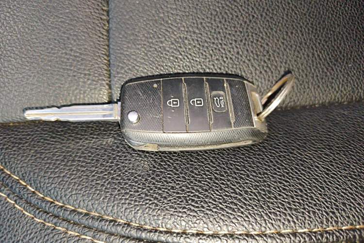 Used Kia K3 2015 1.6L Automatic GL
