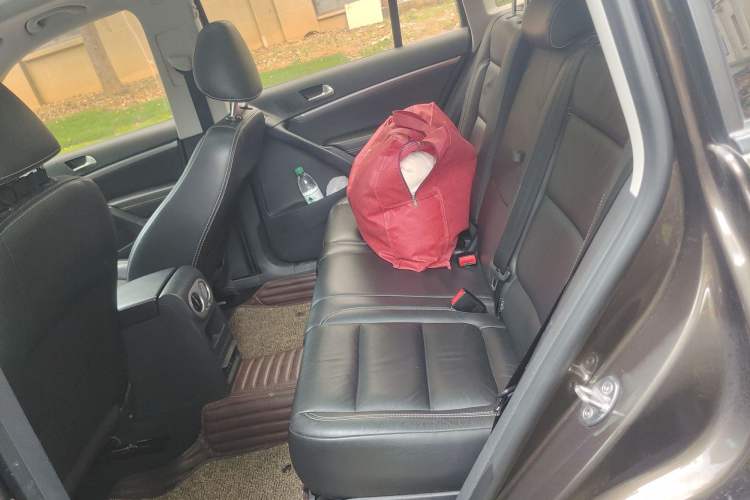 Used Volkswagen Tiguan 2016 280TSI Automatic Two-Wheel Drive Silk Road Comfort Edition