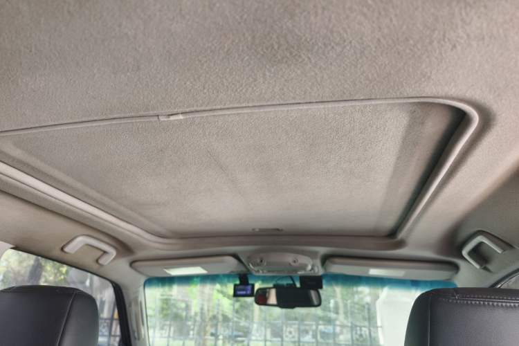 Used Mitsubishi Pajero 2011 3.0L Elite Edition Headliner