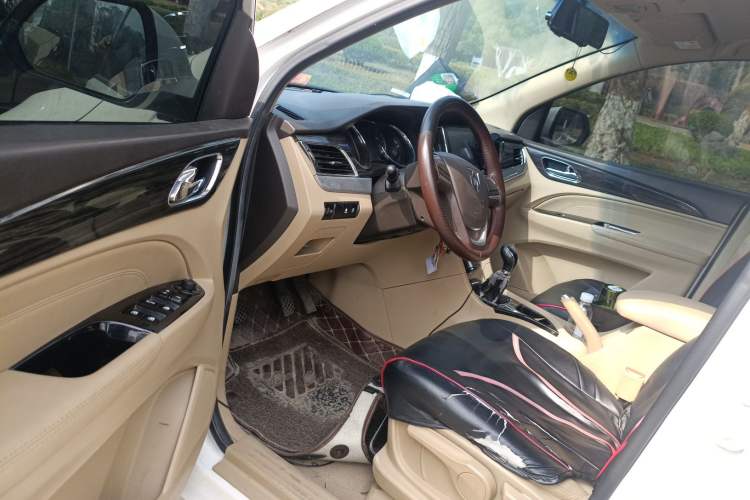 Used Baojun 730 2016 1.5L Manual Comfort Version 7 Seats China V Emission Standard