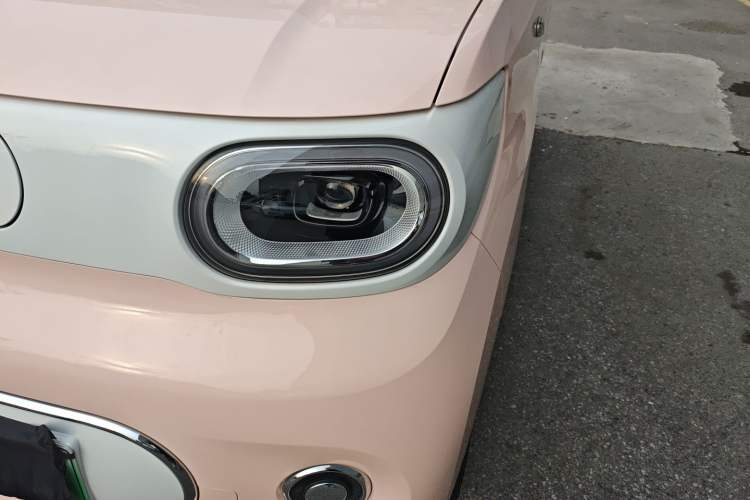 Used Wuling Hongguang MINIEV 2024 3rd Generation 215km Advanced Version