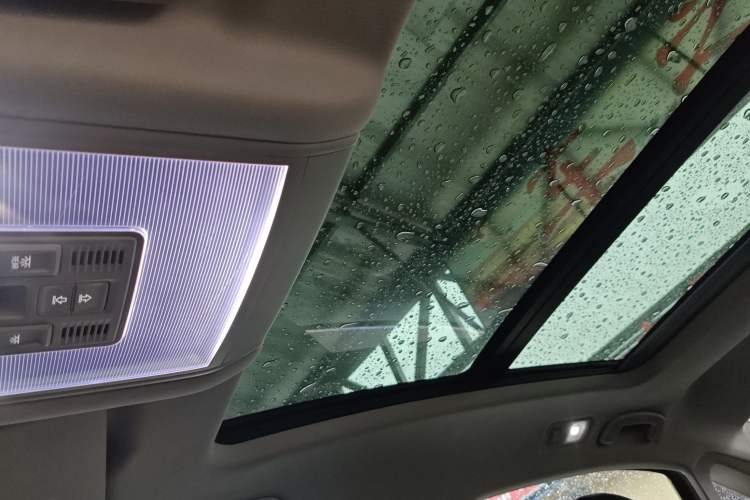 Used Volkswagen Passat New Energy 2019 430 PHEV Hybrid Elite Edition Headliner