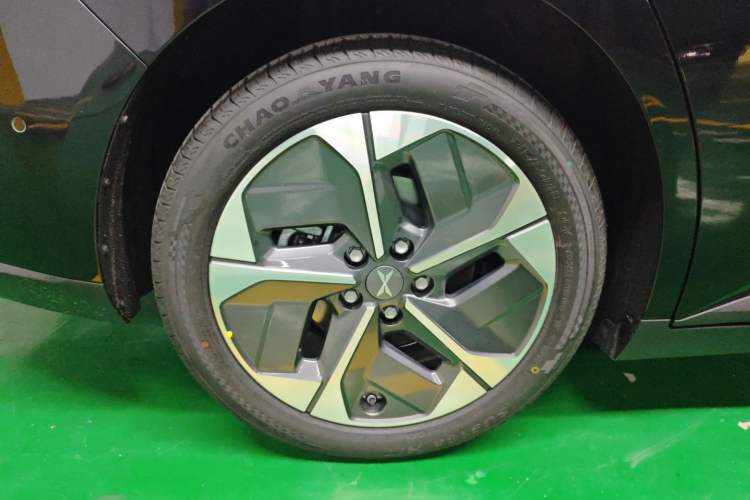 Used XPeng MONA M03 2025 515 Long-Range Plus Exterior 5