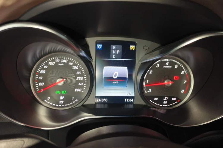 Used Mercedes-Benz GLC 2017 GLC 260 4MATIC Dynamic Edition
